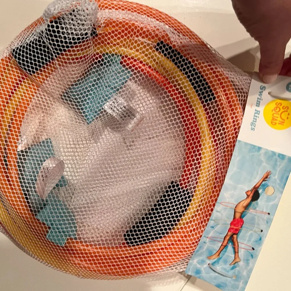 Swing Rings- Swim Through Them!  (2 Packs / 3 Rings Per Pack)  (new)‎ (kids)